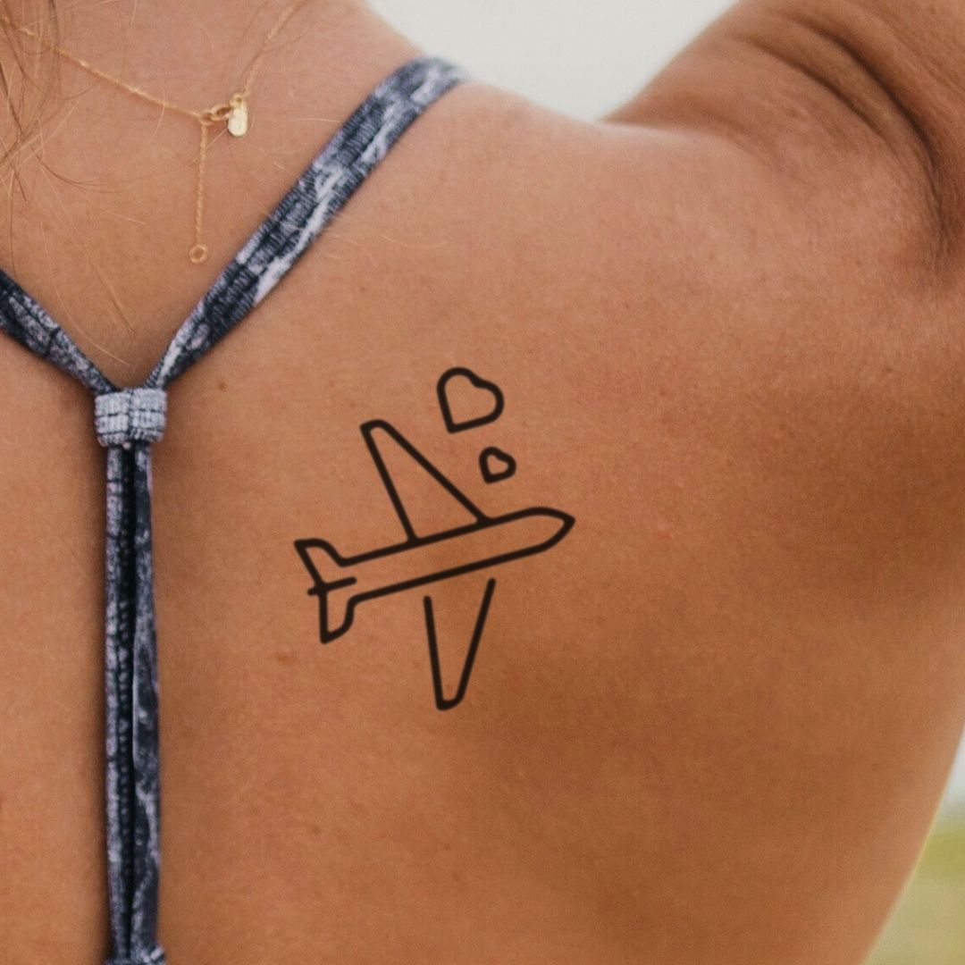 Airplane with hearts